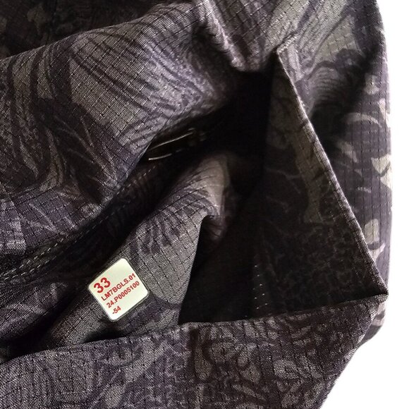 Lululemon Mens Team Canada Woven Air 9" Unlined Shorts, Tapestry Pride Purple,33 - Picture 4 of 9